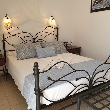 Sifnos Hotel Benaki Platis Gialos  Екстер'єр фото
