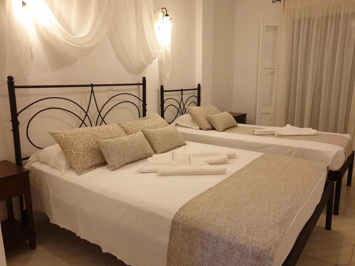 Sifnos Hotel Benaki Platis Gialos  Екстер'єр фото