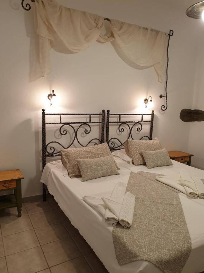 Sifnos Hotel Benaki Platis Gialos  Екстер'єр фото
