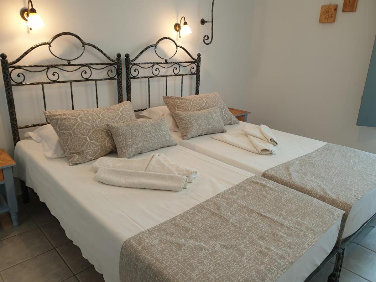 Sifnos Hotel Benaki Platis Gialos  Екстер'єр фото