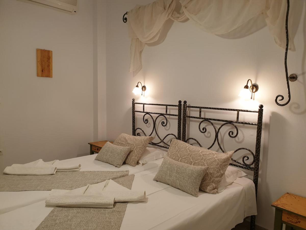 Sifnos Hotel Benaki Platis Gialos  Екстер'єр фото