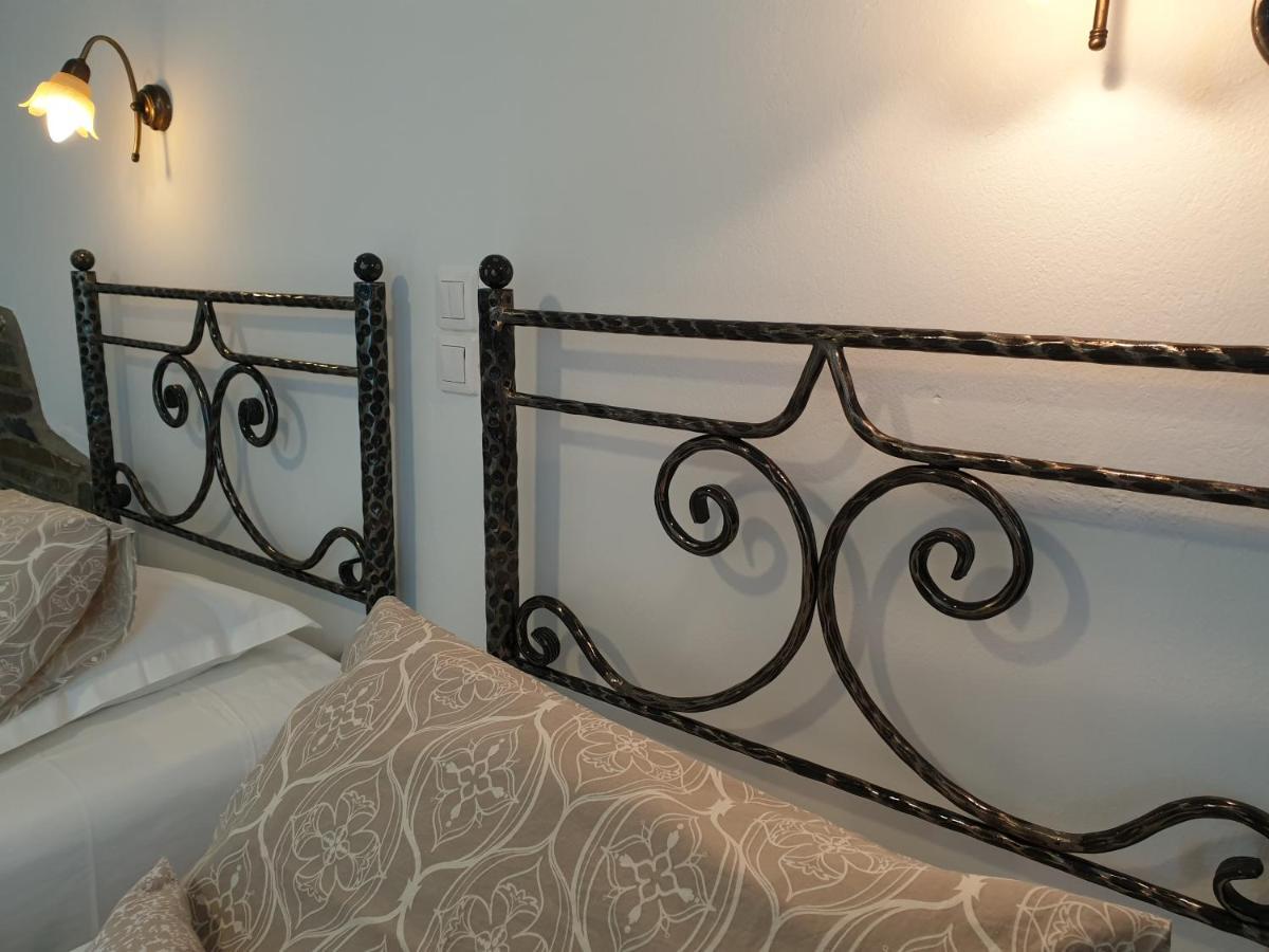 Sifnos Hotel Benaki Platis Gialos  Екстер'єр фото