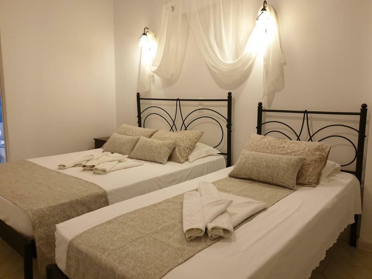 Sifnos Hotel Benaki Platis Gialos  Екстер'єр фото