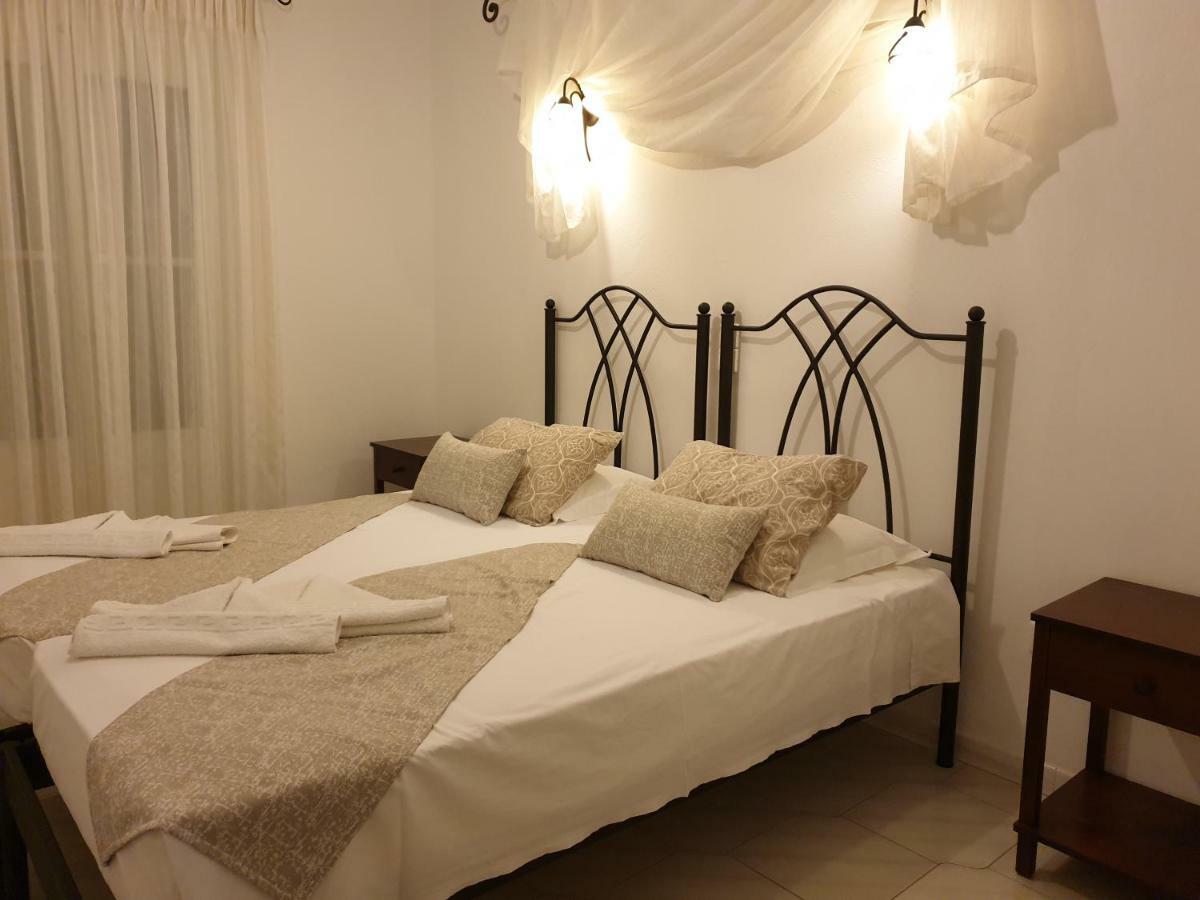 Sifnos Hotel Benaki Platis Gialos  Екстер'єр фото